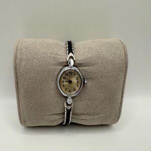 Timex womens watch self winding bracelet band vintage 1960s